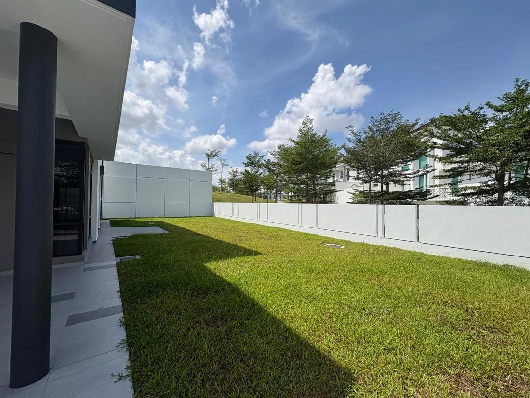 Horizon Hills - Cluster Corner House 1